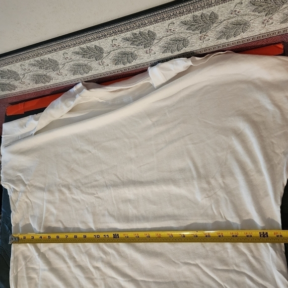 Spirit Jersey Ovrszd White Cutout Shoulder Shirt Sz XXL Unisex NWOT spot - Picture 11 of 11